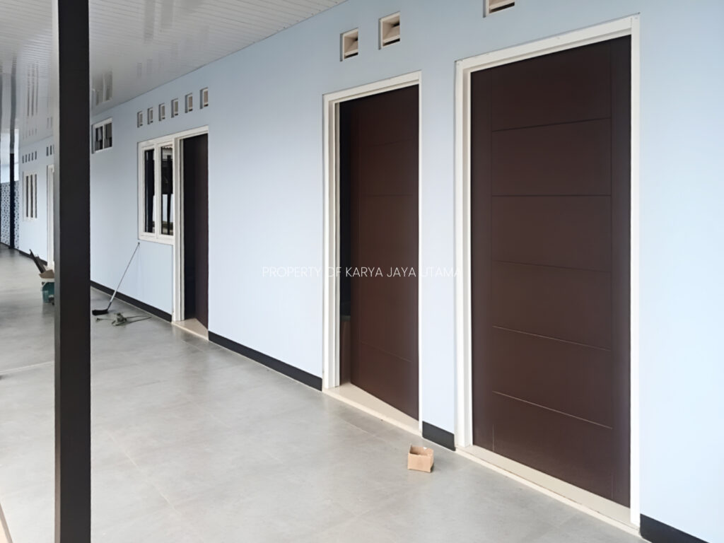 Pintu SWP (Solid wood panel) finishing mowilex b untuk proyek rumah dinas jawa barat